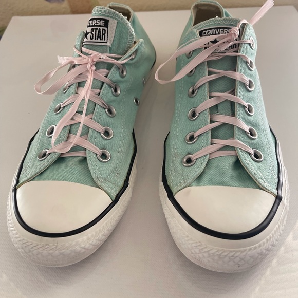 Converse Shoes - Converse sneakers Women's All Star Tennis Shoes 9
